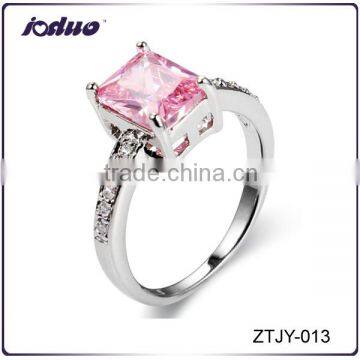 Fashion Lady Elegant Orthogon Zircon Finger Ring Wholesale ZTJY-013