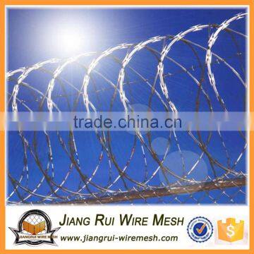 China High Quality Hot dipped Galvanized Concertina Razor Barbed Wire