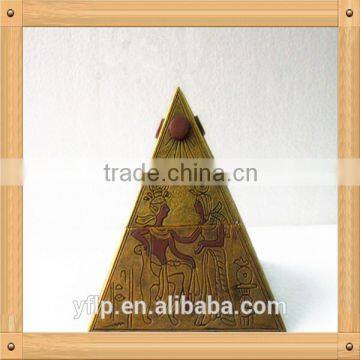 Resin Africa Style Pyramid Holder Sculpture for Home Decoration