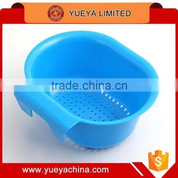 Suspensible draining sink vegetable and fruit basket --blue