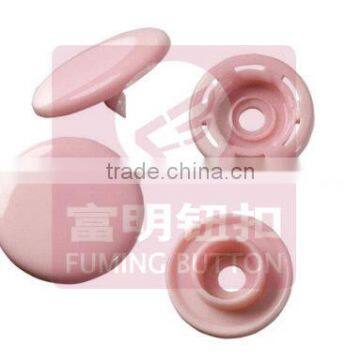 China Plastic Snaps Factory