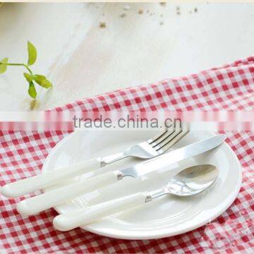 Wholesale China Factory Export Cheap Mini Willow Wicker Empty Picnic Basket for Two Person photo-6