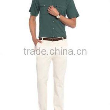 Green Solid Regular Short Sleeve Buttoned Shirt