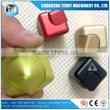 High Quality Colorful funny new design fidget metal Cube & spinner toys with ball bearing r188