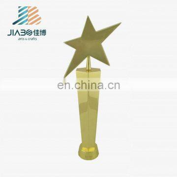 Custom design 24k gold plating star shape metal poker trophy