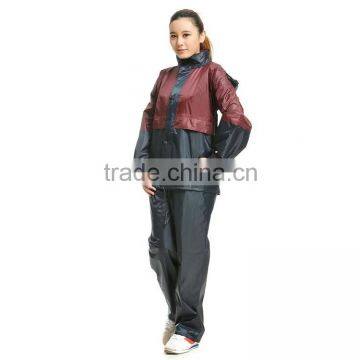 Hot Selling Portable Women in Polyester Rain Coat photo-2