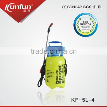 Portable hand pressure garden sprayer