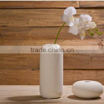 Modern Style Excellent Quality Famille Simple Table Vases Decoration Made by Artist photo-5