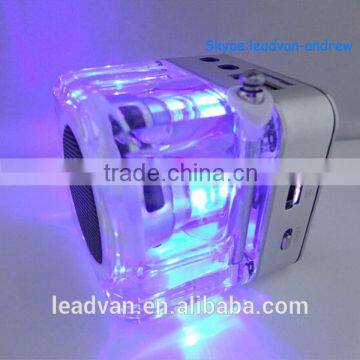 Support USB TF FM Radio Multimedia Speaker With LCD Display Time TT028