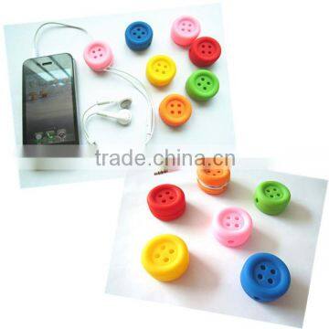 2013 new design silicone button shape headphones cable winder/ cute earphone cable winder/headphone silicone cable winder