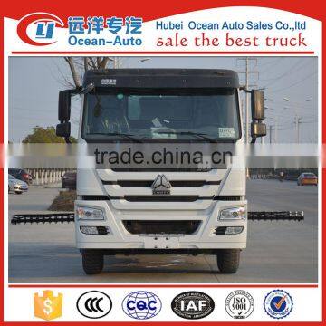 Howo 4x2 Bitumen Distributor Truck,Bitumen Sprayer Truck in Asphalt Pavement Maintenance Truck photo-2