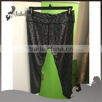 Capri Leggings With Spaceye Polyester Spandex Fabrics for Women photo-2