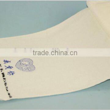 China Super Soft White 100% Cotton Couples Face Towel photo-2