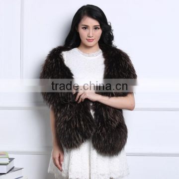 YR635 Hand knitted lady's real raccoon fur stole fur cape with real raccoon fur shawl