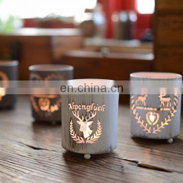 Retro Deer and Bird Hollow Pattern Tea Light Holder Metal Candle Holder For Wedding Party Gifts Home Decoration