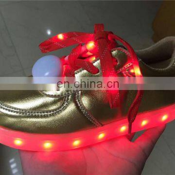 Factory Wholesale Price Low MOQ Sports Gift Simulation Children LED Light up Kids Shoes photo-3