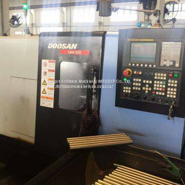 Korea Doosan LYNX 225 CNC Slant Lathe