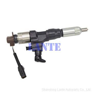 Common Rail Injector 9709500-522 095000-5390 23670-E0270 Diesel Injector photo-2