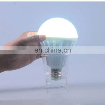 New products E27 7w Rechargeable Emergency led bulb light