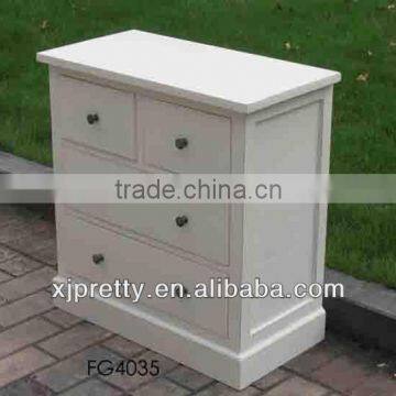 antique white chest/cabinet 4 drawers