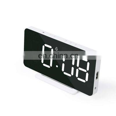 K&B mini desktop led digital alarm clock with USB output temperature and date display