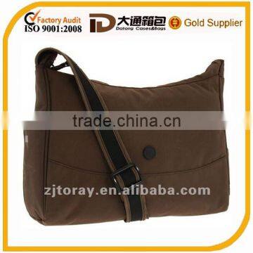 900 x 600 Denier material messenger bag fo rmen