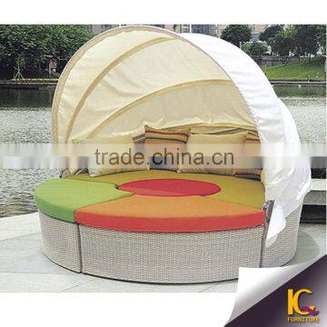 2015 outdoor Furniture outdoor luxury modern rattan daybed with canopy                        
                                                Quality Choice