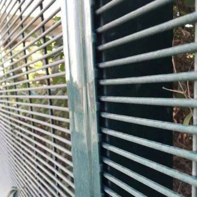 Galvanized 358 Anti-climb Fence Corrosion Resistant Security Mesh Fencing photo-5