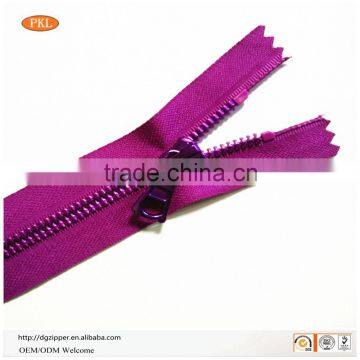 100% Polyester Tape Zipper for Mens Jackets Derlin Teeth #5 Close End Plastic Zipper photo-4