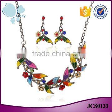 Best gift for women environmental zinc alloy rhinestone jewelry set in latest design