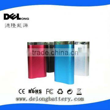 Hot Sale Universal Portable Power Bank For Iphone / Ipad / Mp3 / Mp4 / Gps