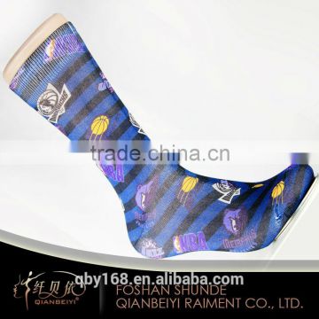 High quality footwear custom pattern printed soccer socks men