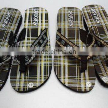 2014 high quality plaid nude men beach slippers in eva