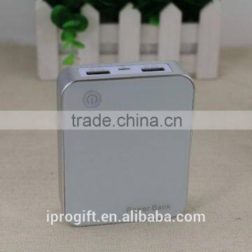 High Quality Full Capacity Rechargeable Battery Mobile Portable Power Bank 10400mAh photo-6