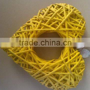 wholesale heart shape natural willow decoration LYD170444