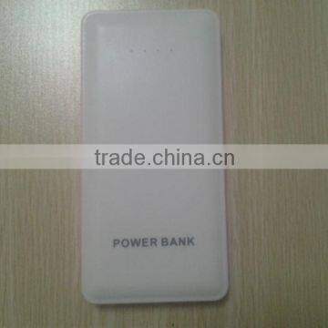 20000mah power bank charging for smartphone