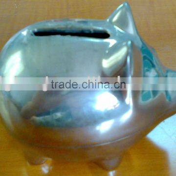 Metal pig saving bank