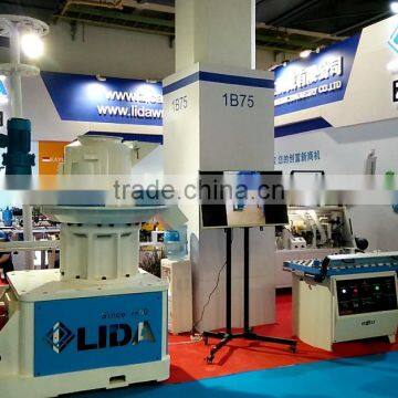 High Quality Vertical Ring Die Sawdust Pellet Mill LD560 With Low Price &CE photo-2