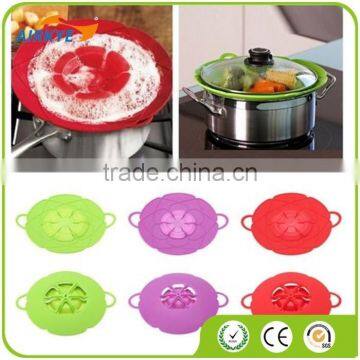 Newest Kitchen Tools Silicone Lid Spill Stopper Lids Cover Lid For Pan