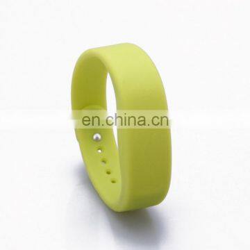 New Product Design Your Own Wholesale Price Custom Design Fitness Smart Bracelet photo-2