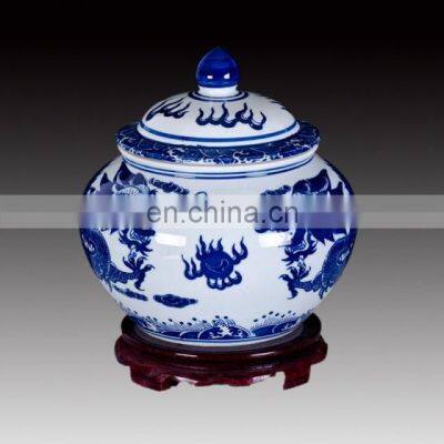 Chinese small blue and white ceramic dragon temple jars pots