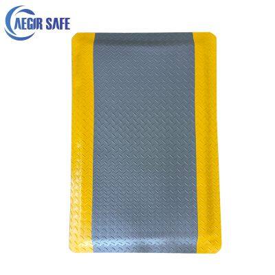 NO-SLIDE HEAVY DUTY DIAMOND-PLATE SPONGECOTE ANTI-FATIGUE MATS photo-3