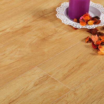 Multi-layer Solid Wood Flooring, Waterproof, Moisture-proof, Wear-resistant, and Specially Designed for Underfloor Heating.v