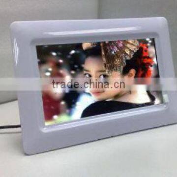 White/Display 7 inch LCD screen High quality Digital Photo Frame