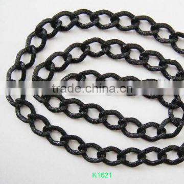 1.6mm thick black color chain with flat wire 11.2*7.5mm