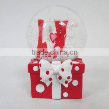 45mm snow global water ball with ceramic gift box base and LOVE inside