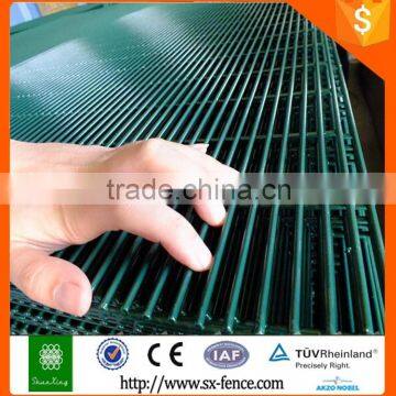 76.2mm x 12.7mm x 4mm High Security 358 Wire Mesh Fence