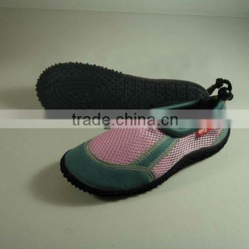 Customized Pink Water Walking Shoes