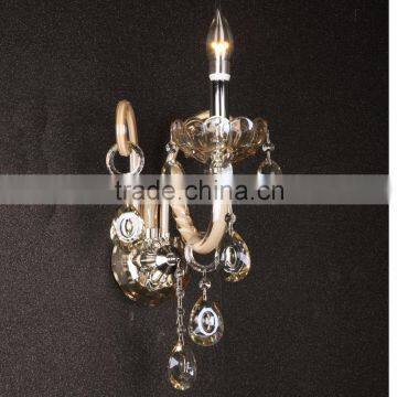 modern Exquisite wall lamp in crystal material