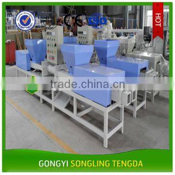 Good quality wood sawdust block press machine/wood pallet block making machine